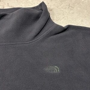 NORTH FACE FLEECE TURTLENECK